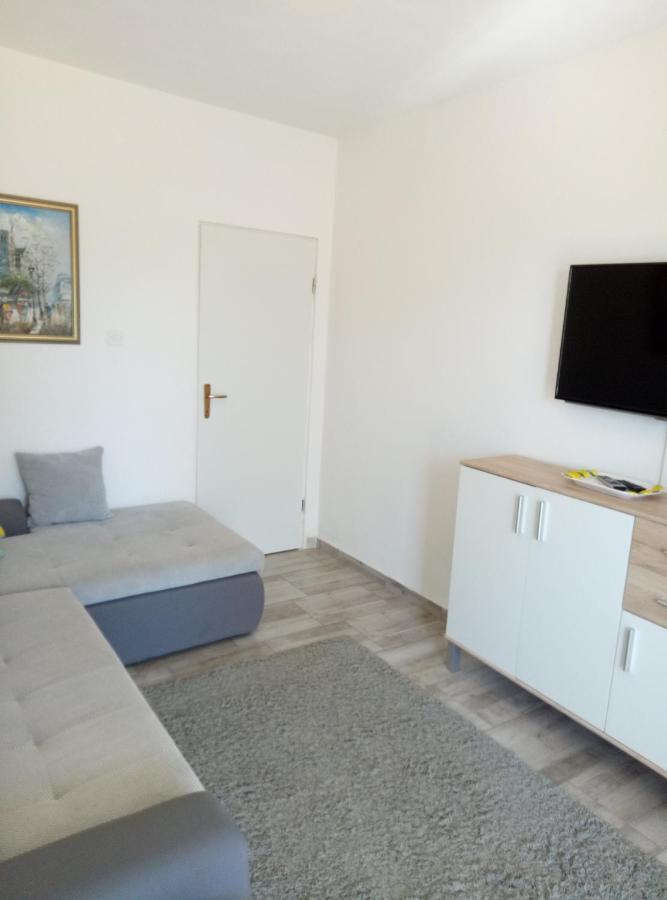 Apartments Tessa 77 メドゥリン エクステリア 写真